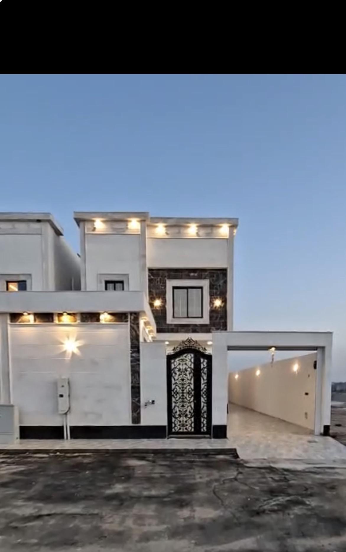 فيلا للبيع في الجبيل حي العزيزية