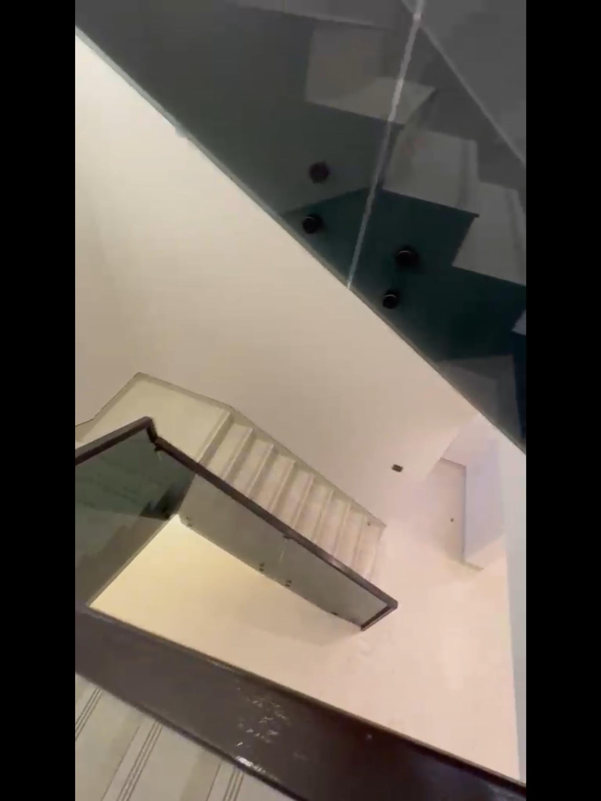 فيلا للبيع في الجبيل حي العزيزية