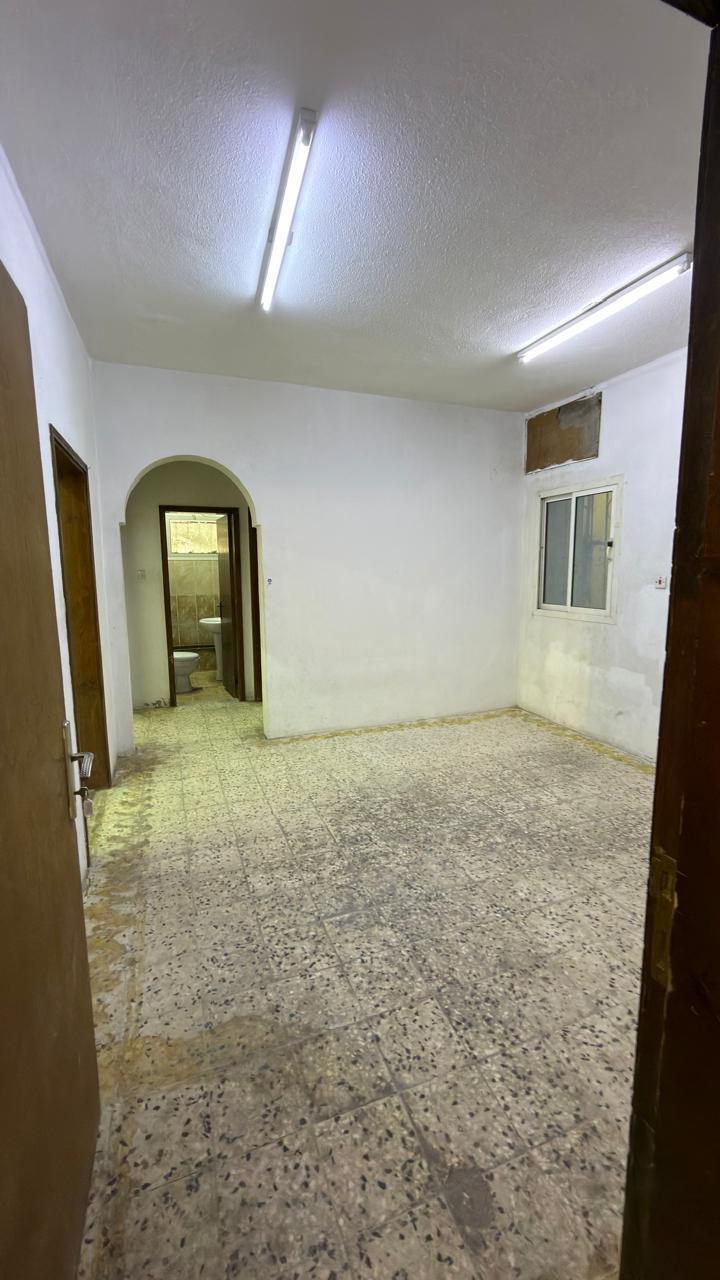عمارة للإيجار  في  الجبيل حي الضباب