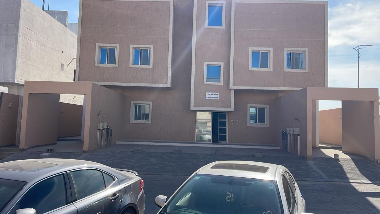 شقة للبيع في الجبيل حي الحمراء